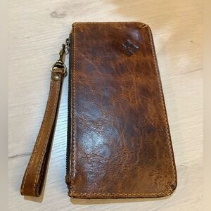 Patricia Nash‎ Tan Leather Wristlet 9.75"x4.75"
